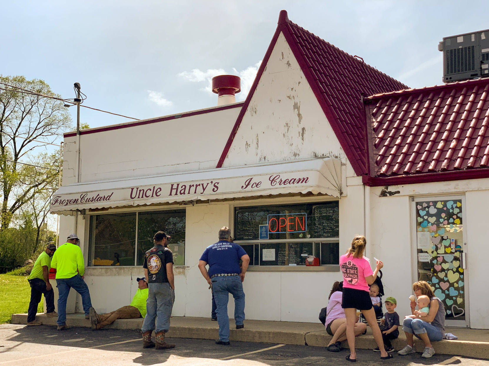 Uncle Harry's parking lot is busy